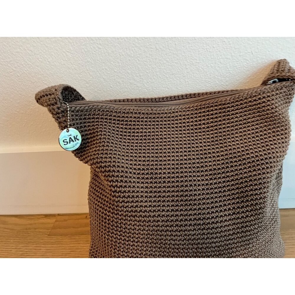 The Sak - Crochet - NEW without tags